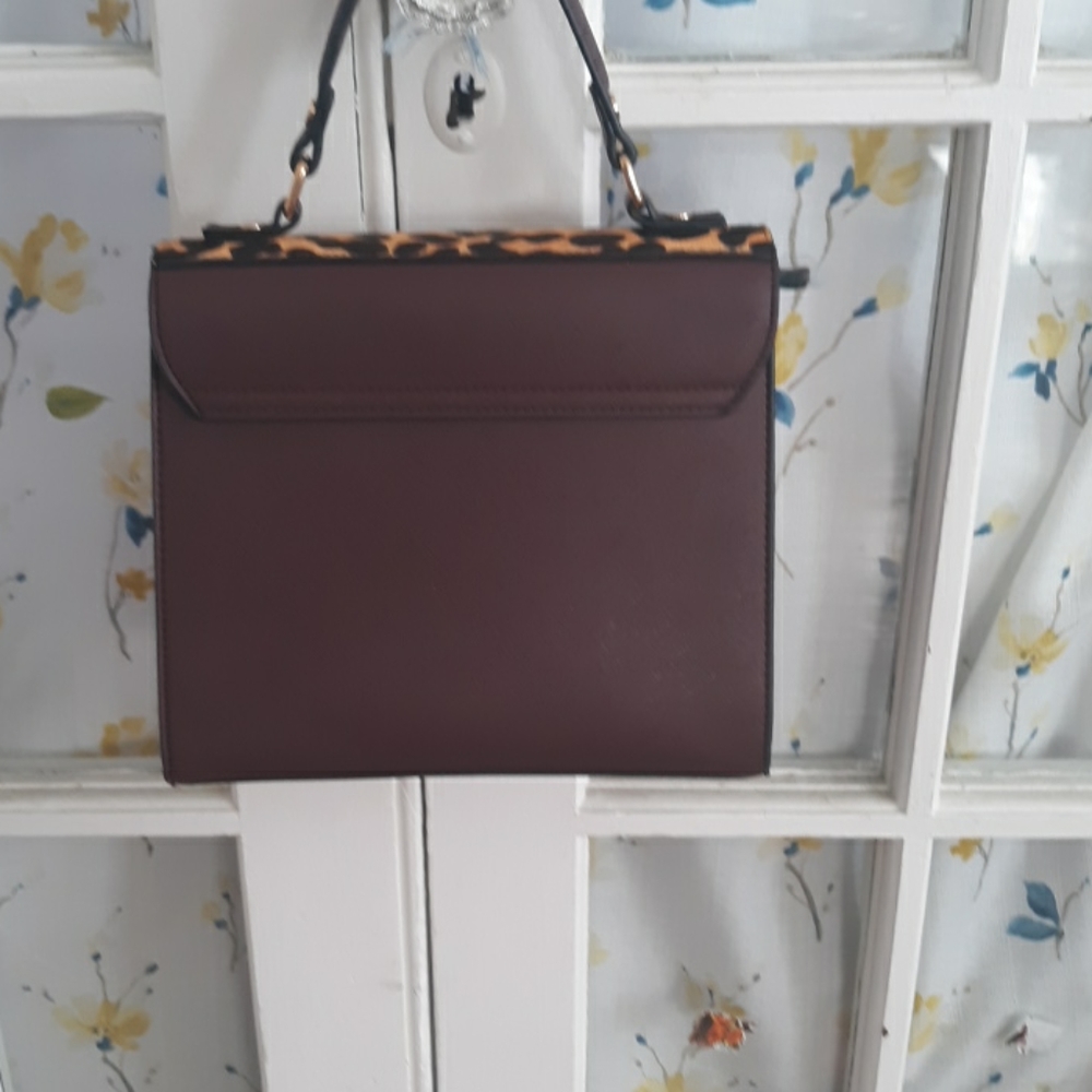 Purse - Picture 2 of 4